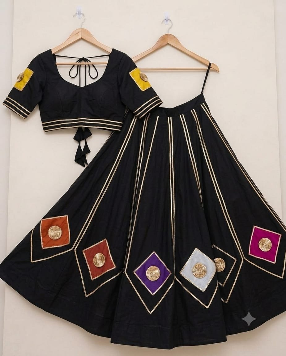 Manjree-Lehenga, Blouse,